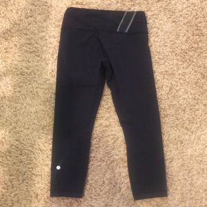 Lululemon reversible crop 6